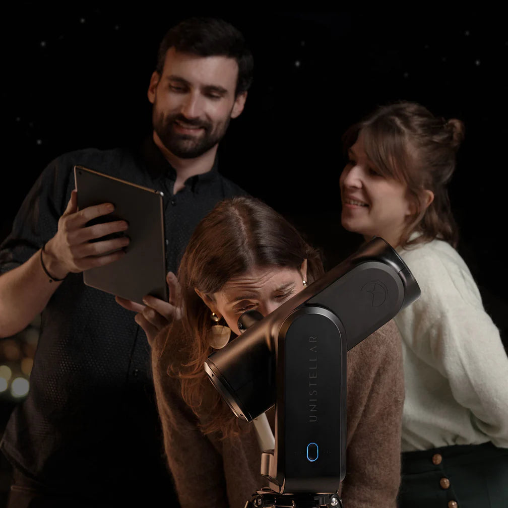 Unistellar ODYSSEY PRO Smart Telescope - Compact, Lightweight and User-Friendly Telescope